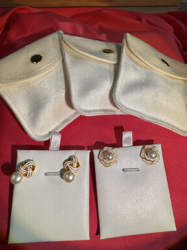 Blind Jewerly Box (Fresh Water Pearl Earrings)