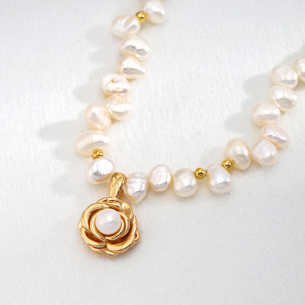 S925 Sterling Silver - Vintage Gold Pearl Necklace