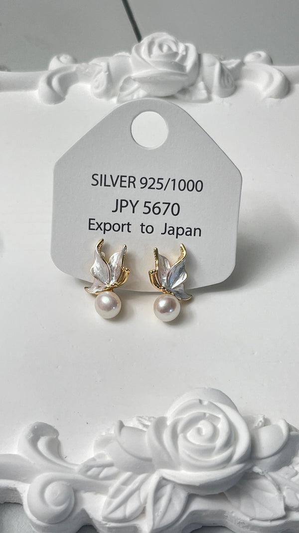 Butterfly real pearl earrings